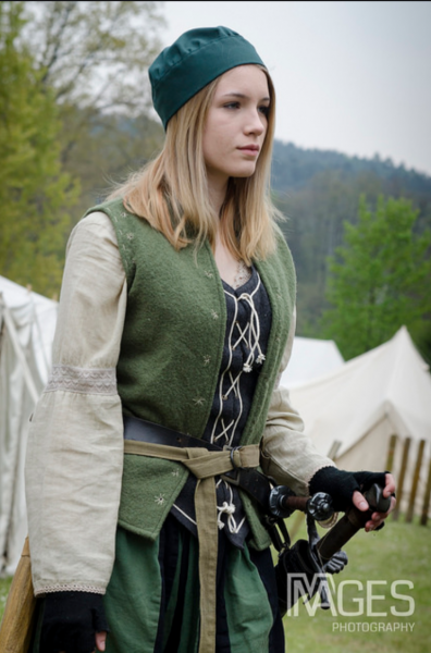 Datei:Franziska zuckschwert.png
